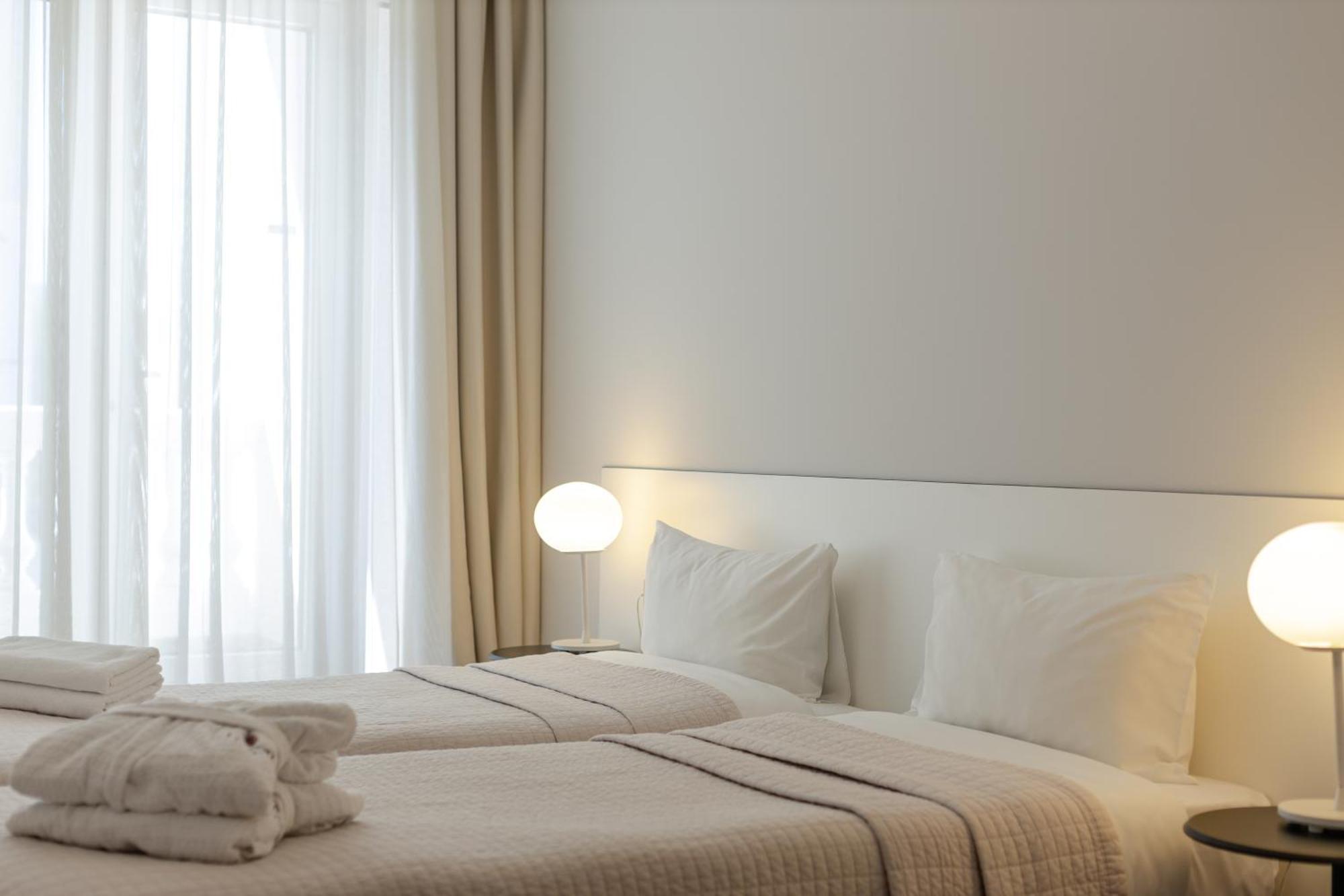 Le Port Boutique Apart Hotel Батуми Екстериор снимка