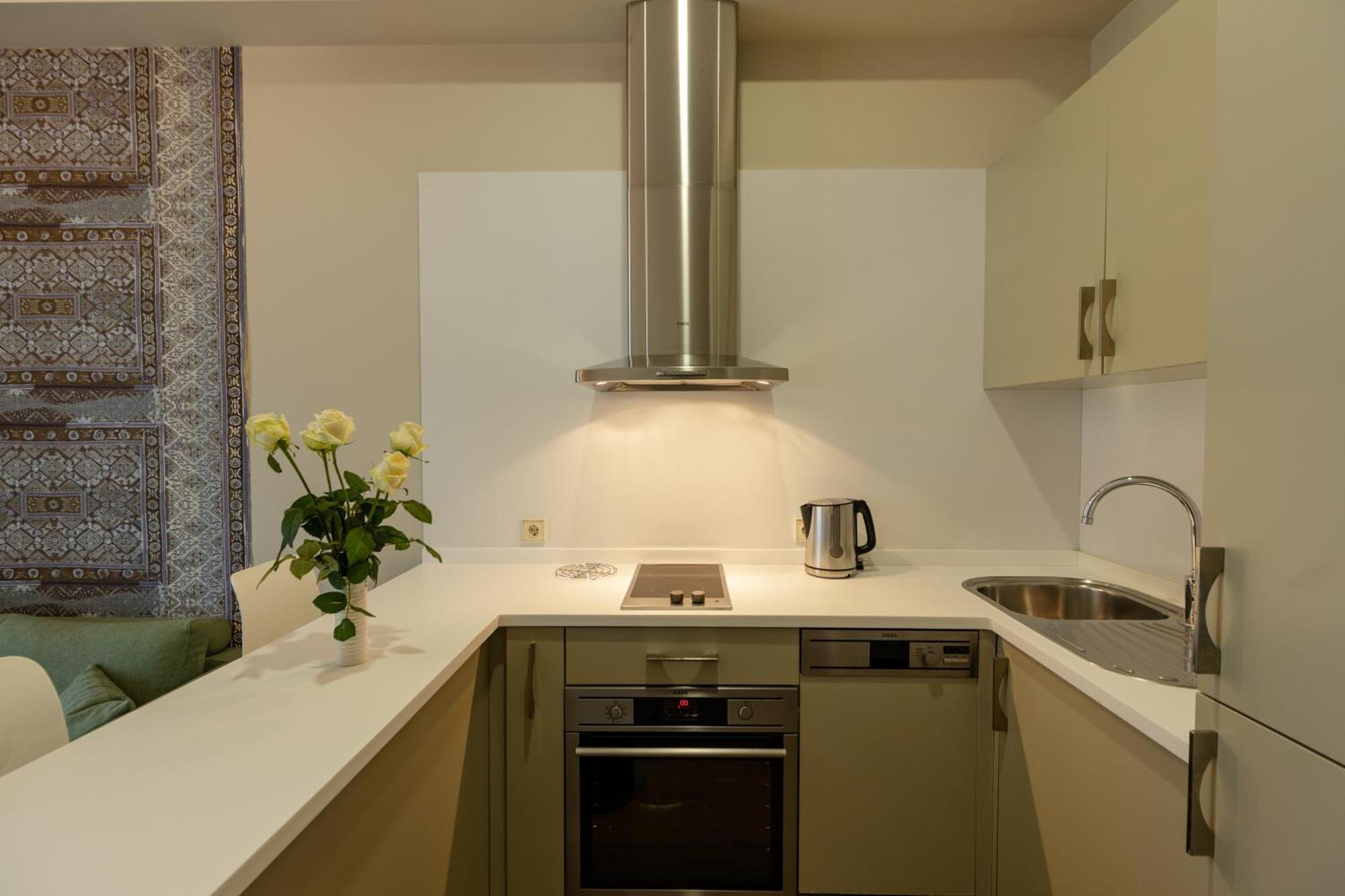 Le Port Boutique Apart Hotel Батуми Екстериор снимка