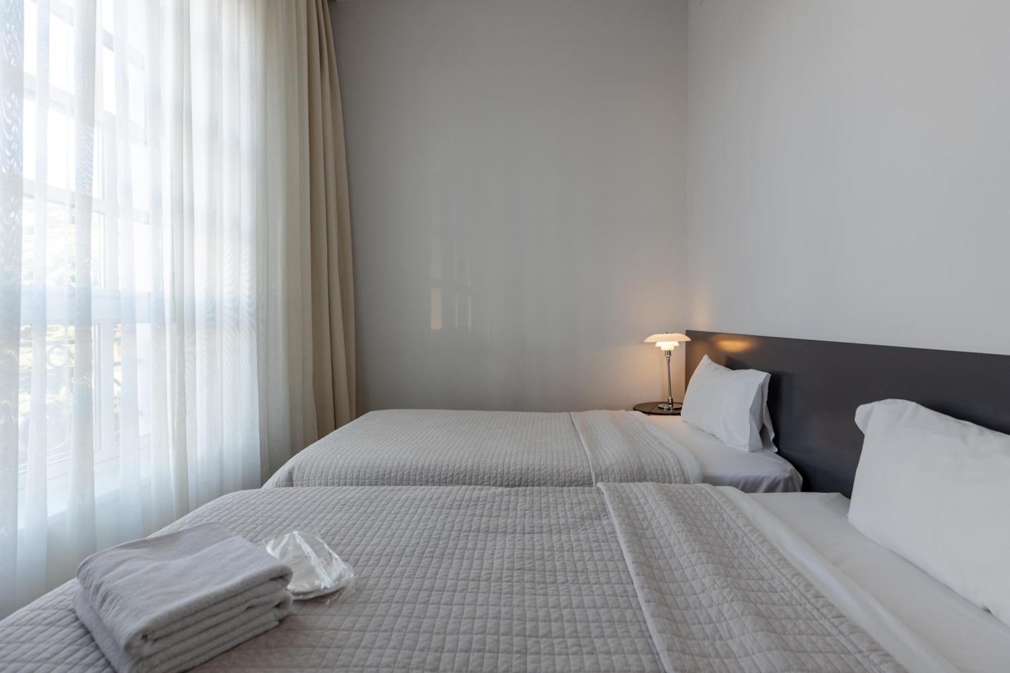 Le Port Boutique Apart Hotel Батуми Екстериор снимка