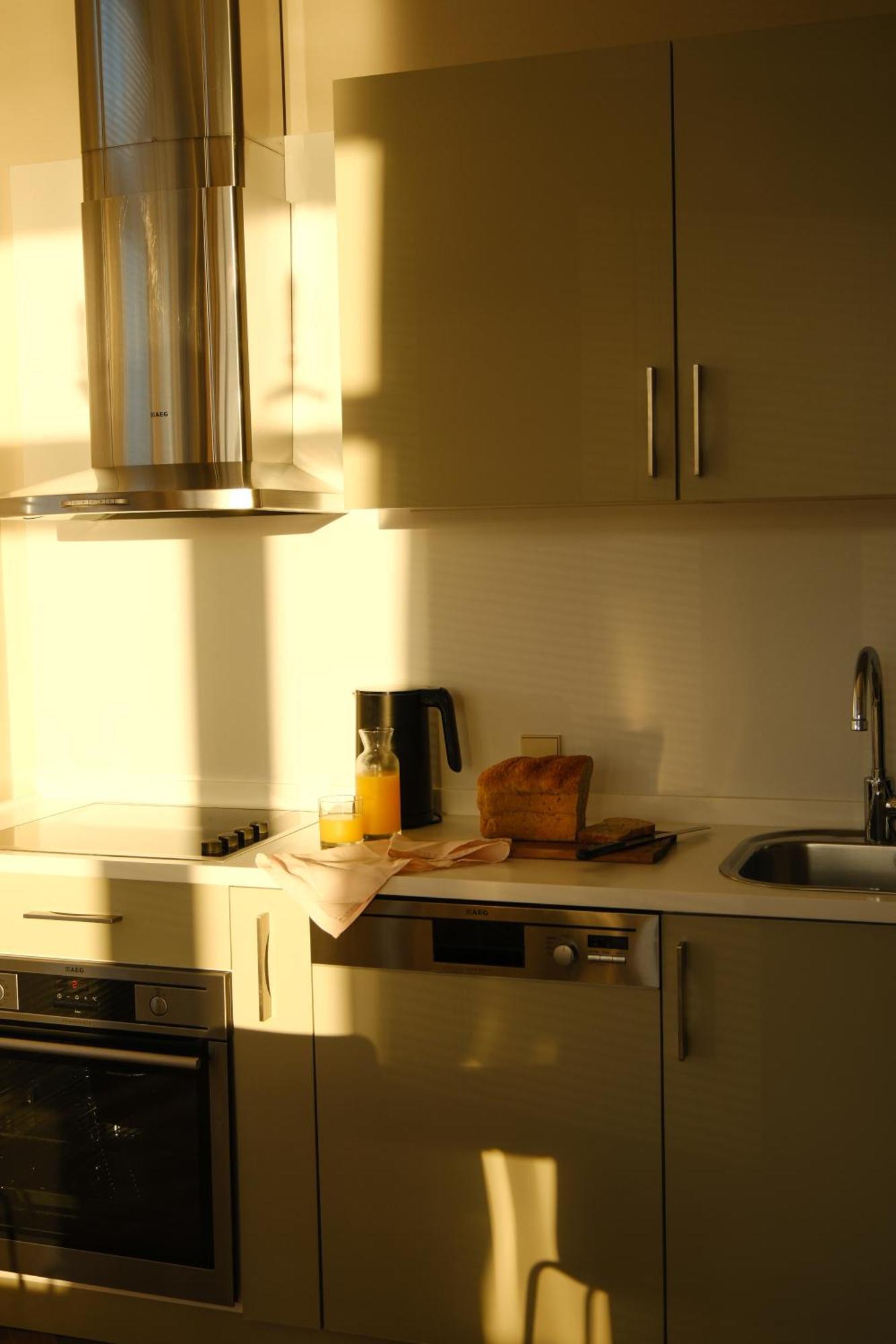 Le Port Boutique Apart Hotel Батуми Екстериор снимка